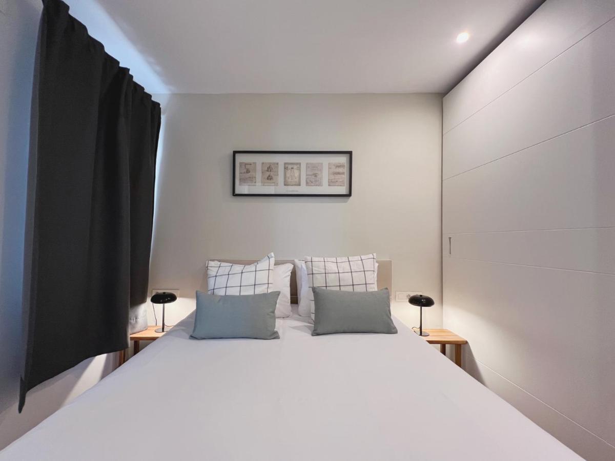 Stay U-Nique Apartments Sants II برشلونة المظهر الخارجي الصورة